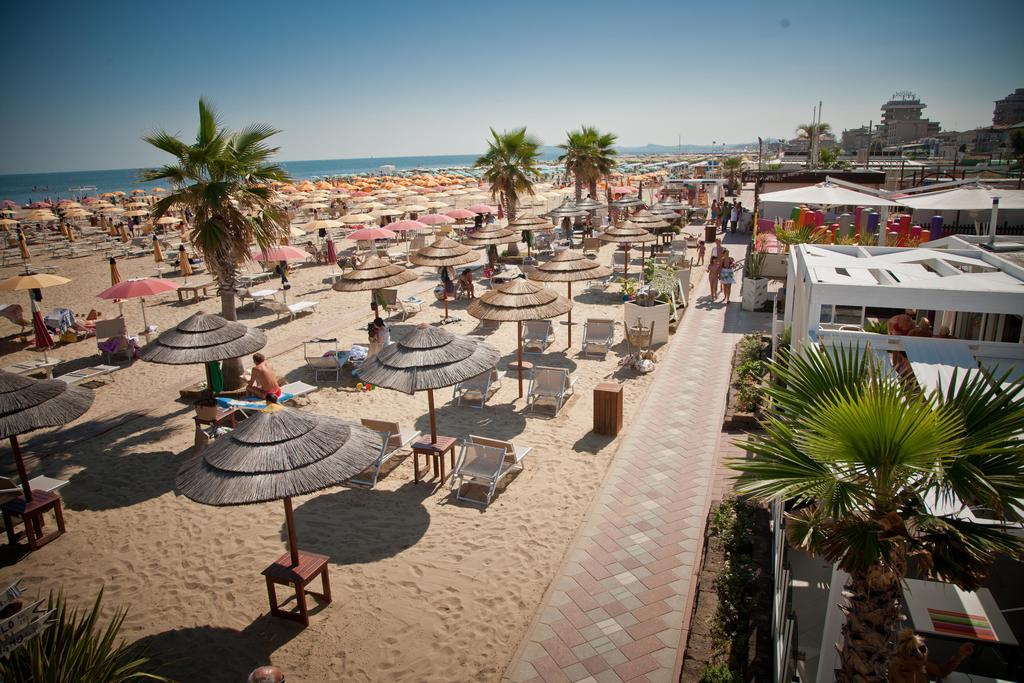Hotel Aurea Rimini Eksteriør billede