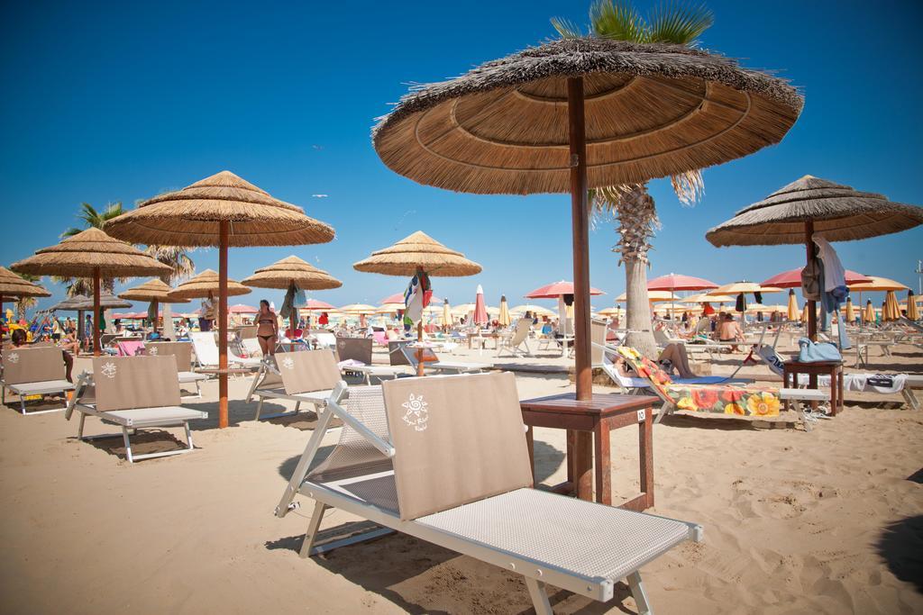 Hotel Aurea Rimini Eksteriør billede