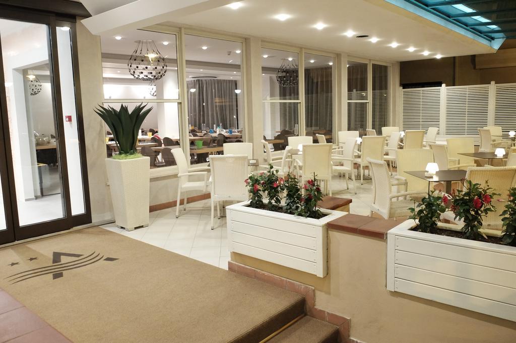 Hotel Aurea Rimini Eksteriør billede