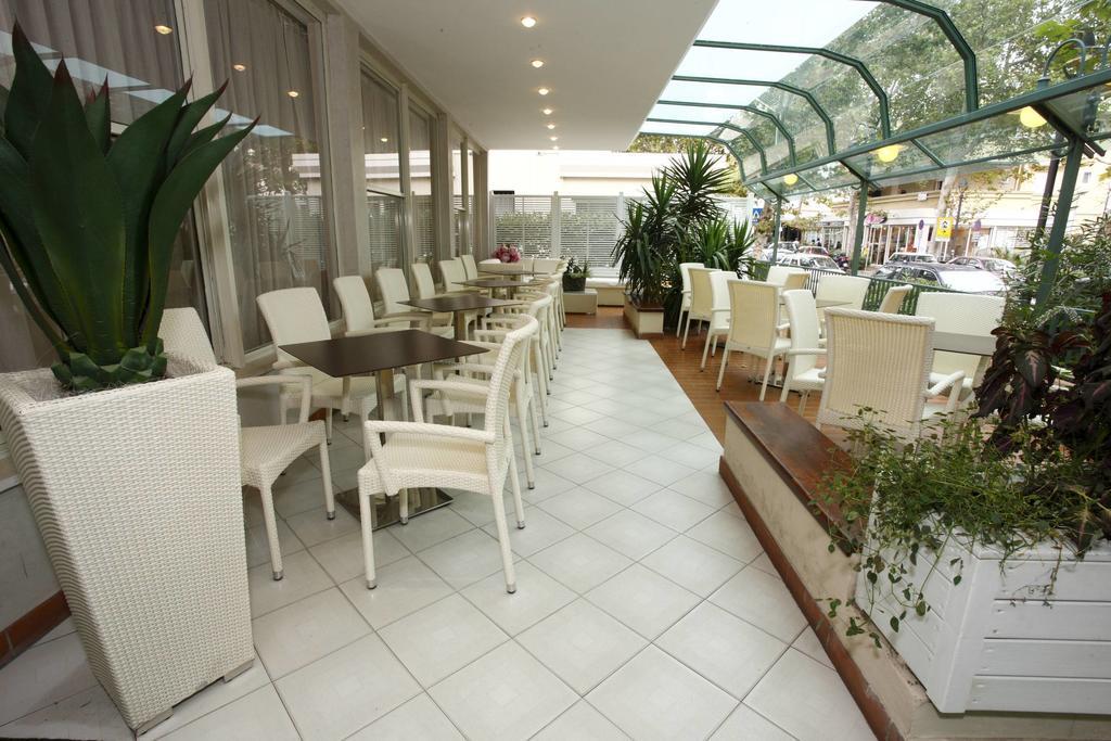 Hotel Aurea Rimini Eksteriør billede